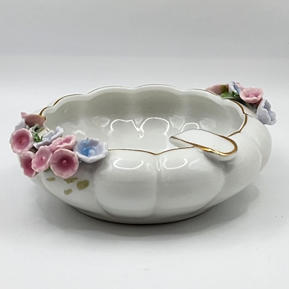 Vintage Lefton China Hand Painted White Porcelain with 3-D Flowers Ashtray